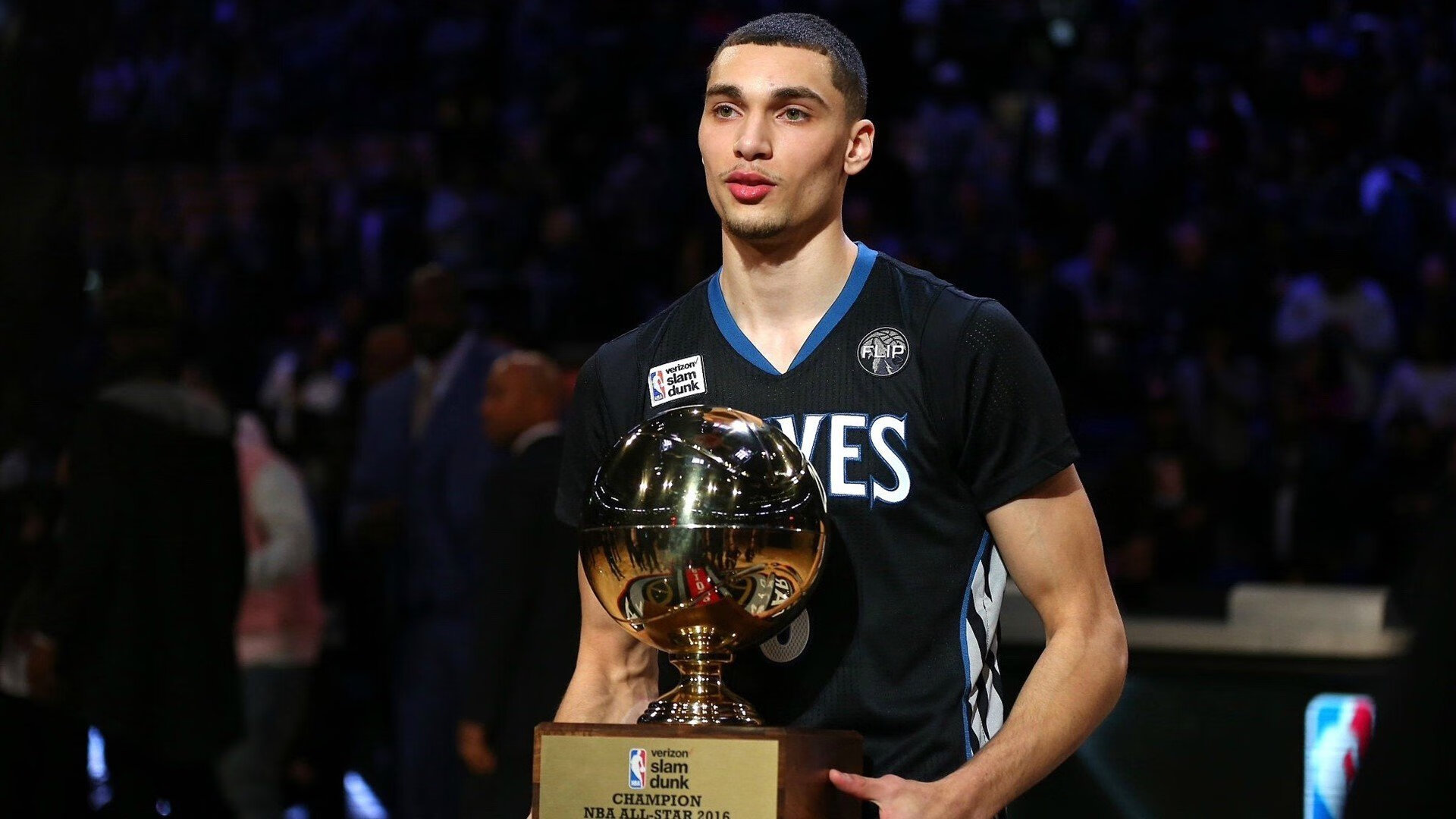 世界杯志愿者故事温暖人心被广泛报道，俄罗斯世界杯志愿者