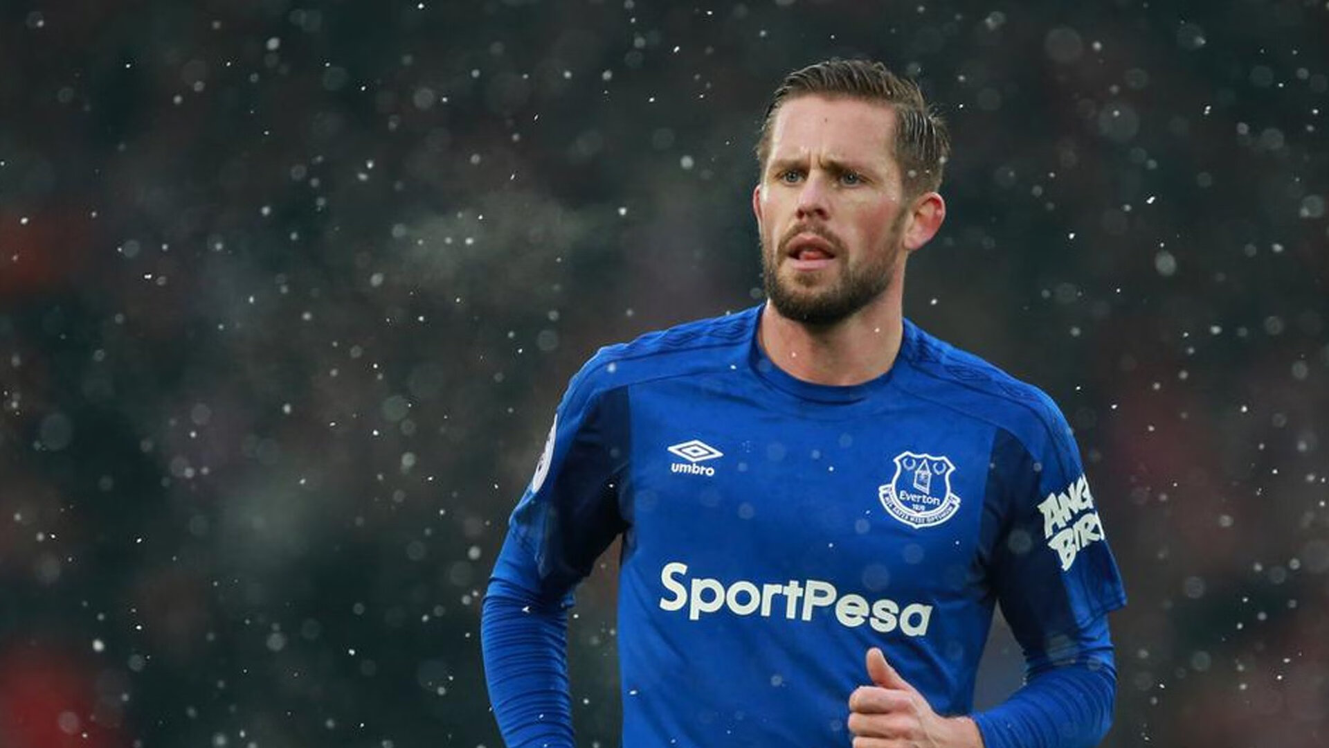 瑞安：从新西兰本土新星到国际舞台的全黑队代表，2018年瑞安打黑案件